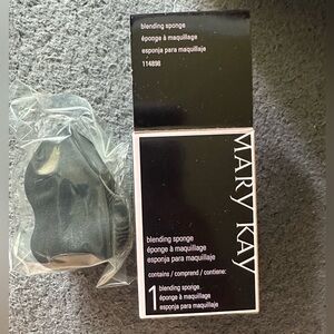 Mary Kay Black Blending Sponge